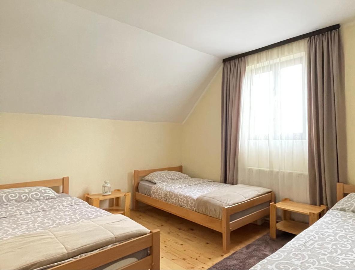 Underwoods Zabljak Guesthouse Exteriör bild