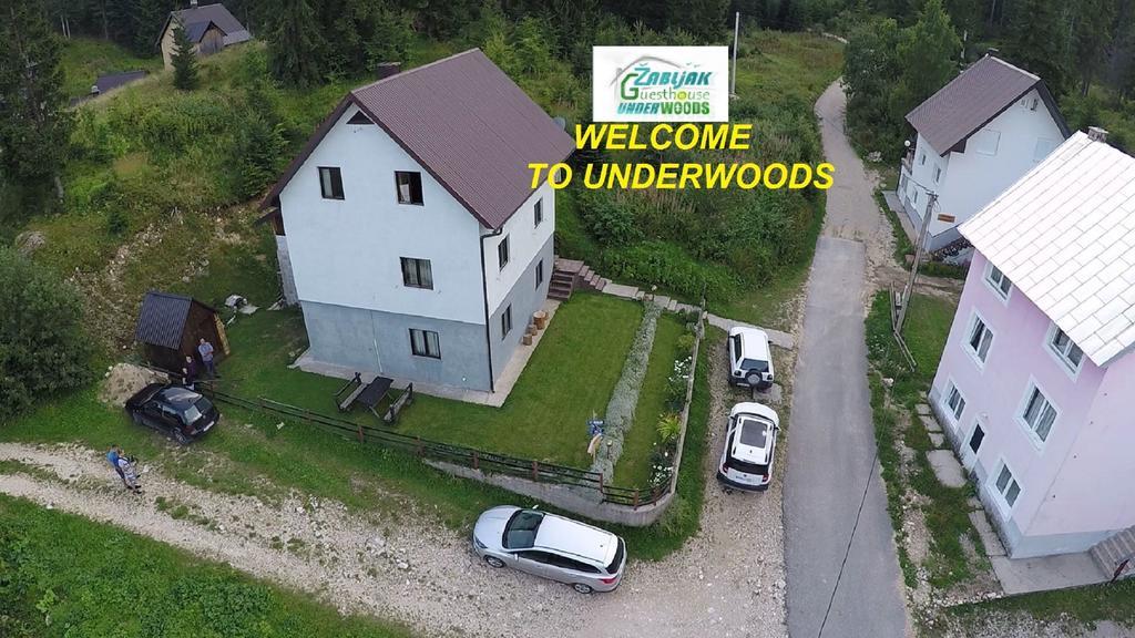Underwoods Zabljak Guesthouse Exteriör bild